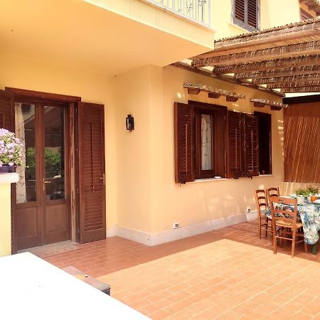 Villa La Casa Dei Pesci Dipinti Castelluzzo Esterno foto
